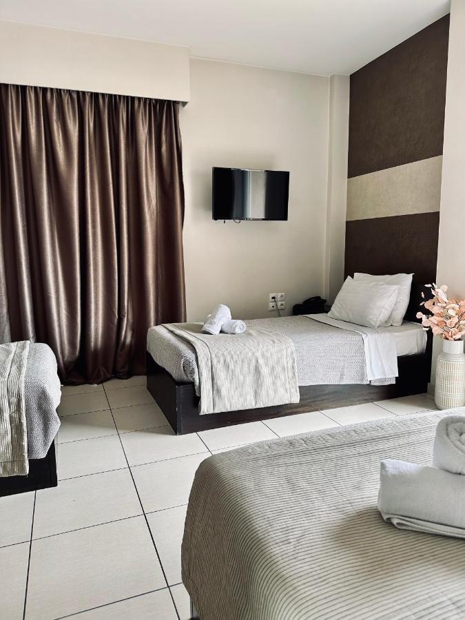 Mc Queen Rooms & Apartments Атина Екстериор снимка